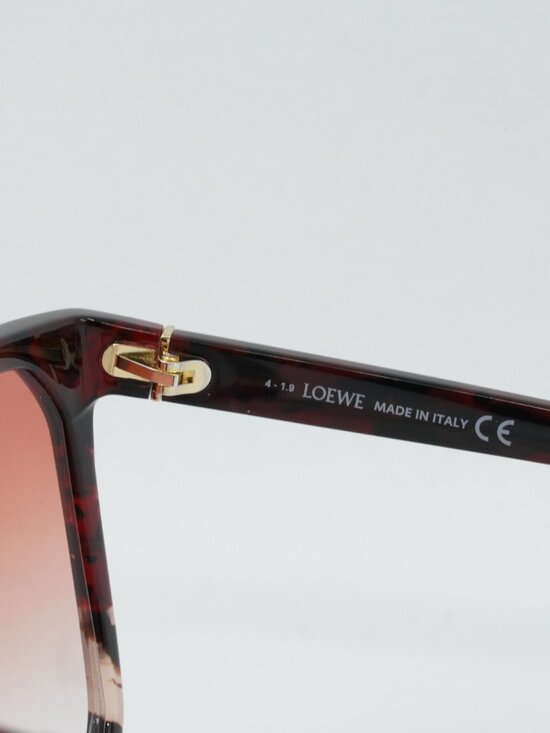 Loewe LW40001I 54T Filipa Sunglasses Red Havana/Rose Havana Square Frame main image 10